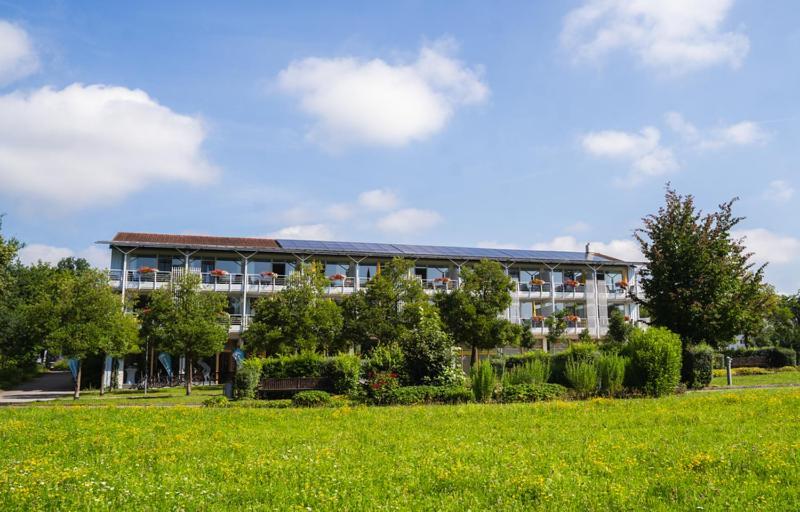 Apartamento Haus Am Kurpark Bad Birnbach Exterior foto